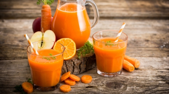 Appel-, wortel- en Sinaaspappelsap, Juice Expert Magimix