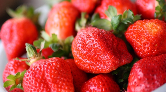 Sauce aux fraises et vin doux