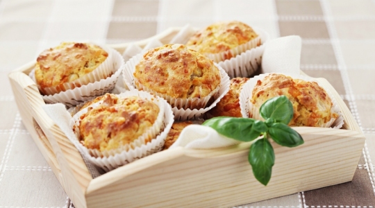 Muffins met kip, basilicum en gekonfijte tomaat Cook Expert Magimix