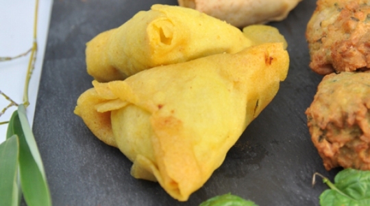 Samosa’s met kip en curry Cook Expert Magimix