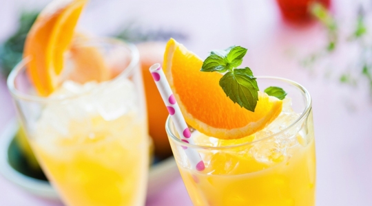 Jus de melon et orange Juice Expert Magimix