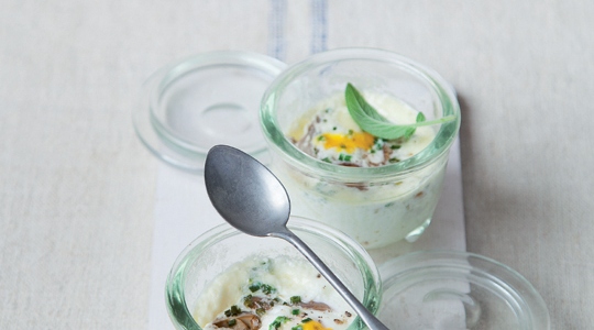 Eierpotjes met zalm en verse kaas Cook Expert Magimix