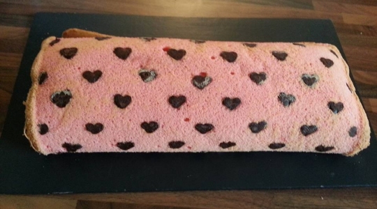 Biscuit roulé framboises Saint Valentin