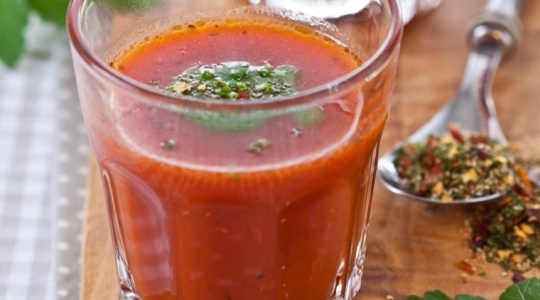 Jus du potager Juice Expert Magimix
